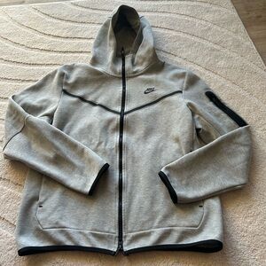 Mens Nike Tech Fleece Jacket - Large